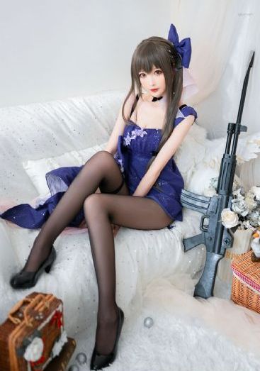 73岁张纪中再当爹