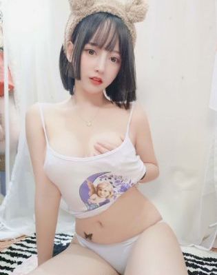 辛巴称拿1个亿替小杨哥赔付消费者