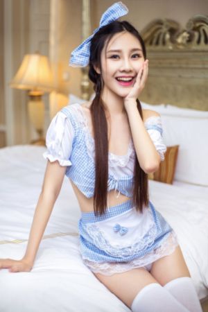 花吃了那女孩