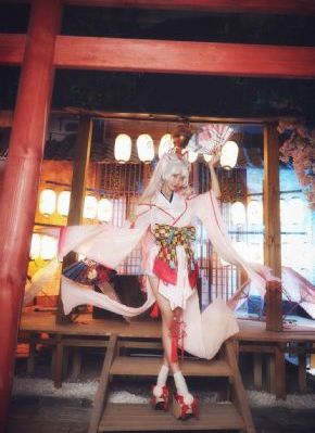 《权力的游戏》作者